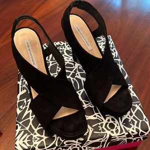 Barely Worn DIANE Von FURSTENBERG High Heeled Platform Black Suede Shoes